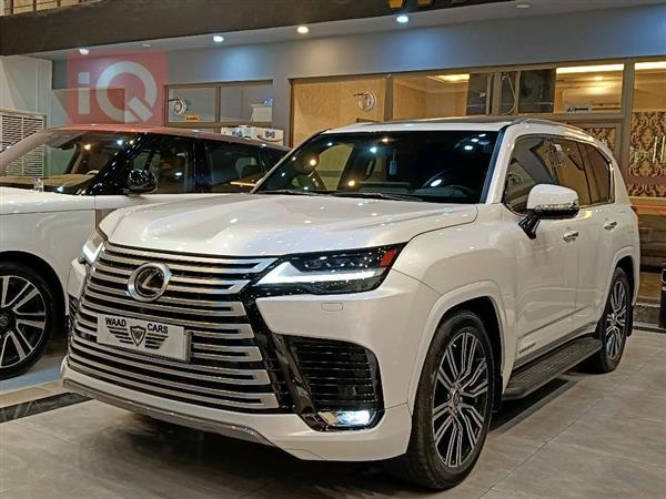 Lexus for sale in Iraq